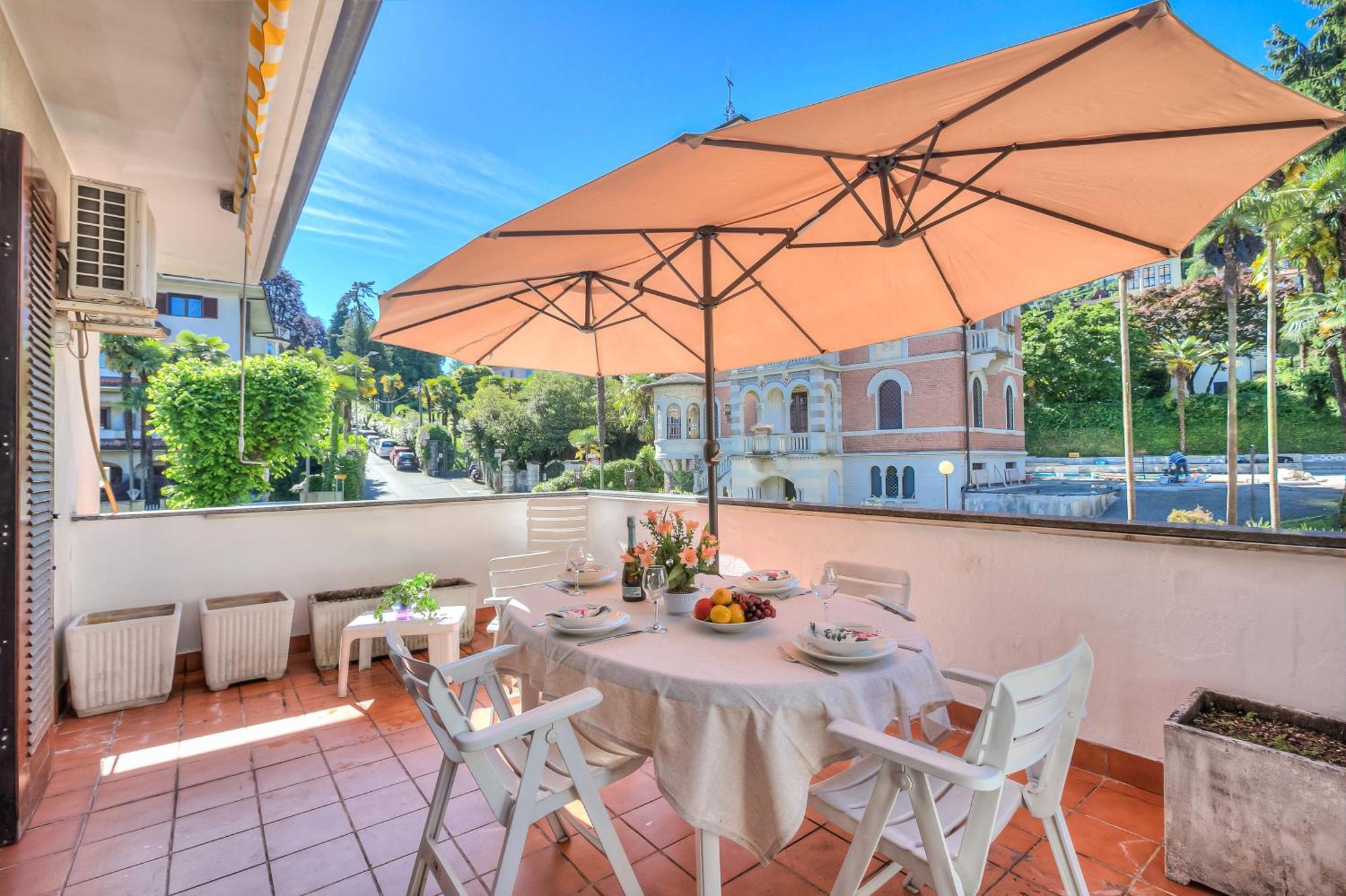 Appartamento Gaya Stresa Center - Happy Rentals Dış mekan fotoğraf