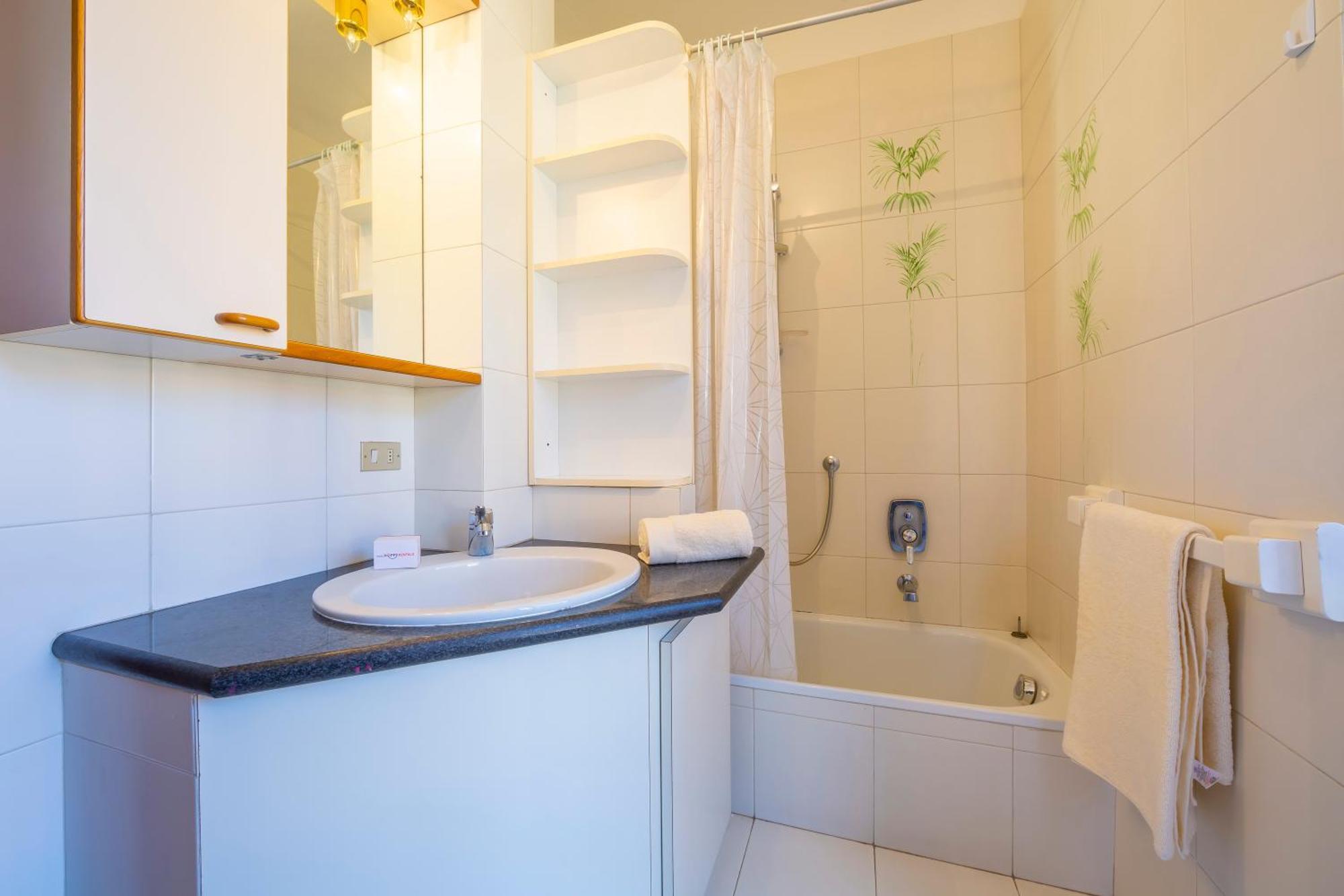 Appartamento Gaya Stresa Center - Happy Rentals Dış mekan fotoğraf