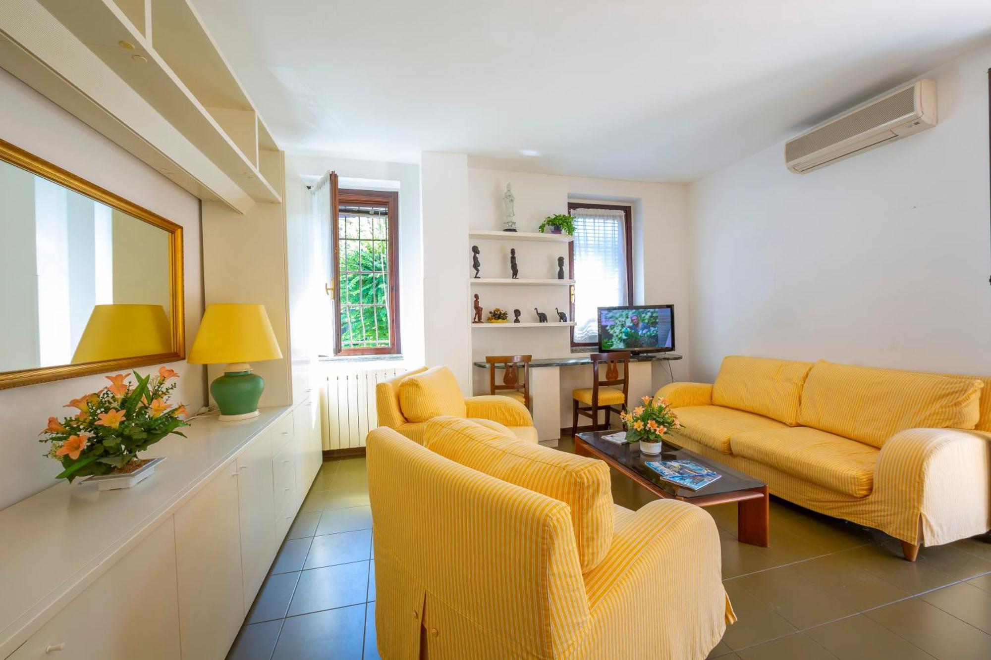 Appartamento Gaya Stresa Center - Happy Rentals Dış mekan fotoğraf